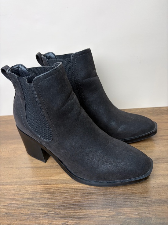 MIA Shoes - MIA Women’s Size 9 Black Chelsea Ankle Boots Block Heel Western Booties